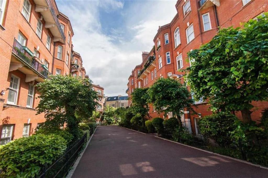 Spacious Flat In West Kensington Apartamento *